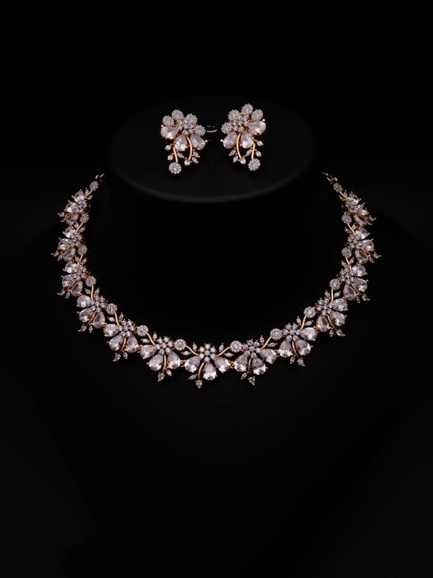 NECKLASE SET IN AD STYLE | DESIGN - 00963