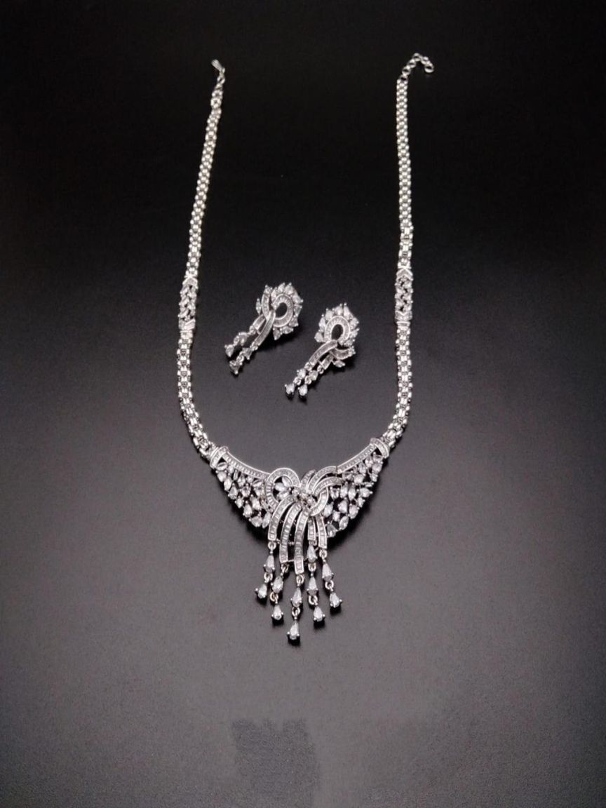 NECKLASE SET IN AD STYLE | DESIGN - 00964