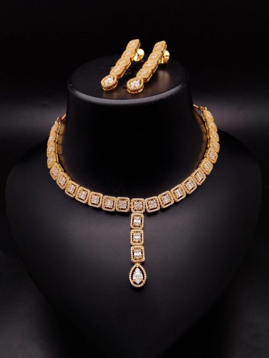 NECKLASE SET IN AD STYLE | DESIGN - 00970
