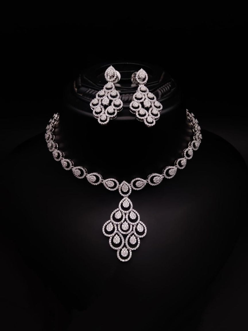 NECKLASE SET IN AD STYLE | DESIGN - 01005