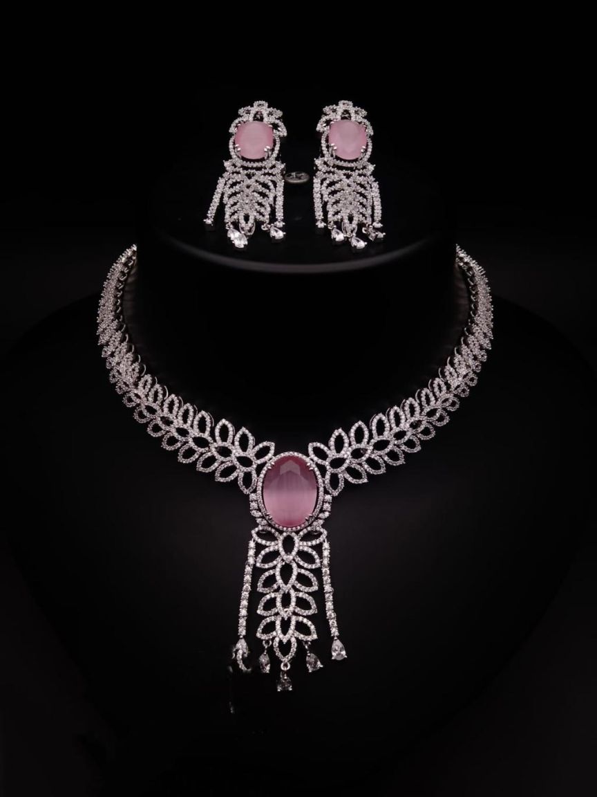 NECKLASE SET IN AD STYLE | DESIGN - 01011