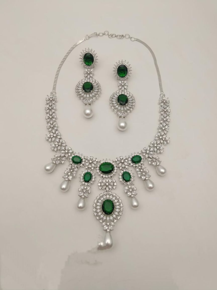NECKLASE SET IN AD STYLE | DESIGN - 01021