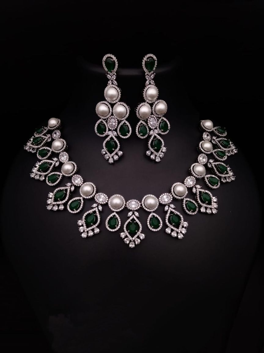 NECKLASE SET IN AD STYLE | DESIGN - 01022