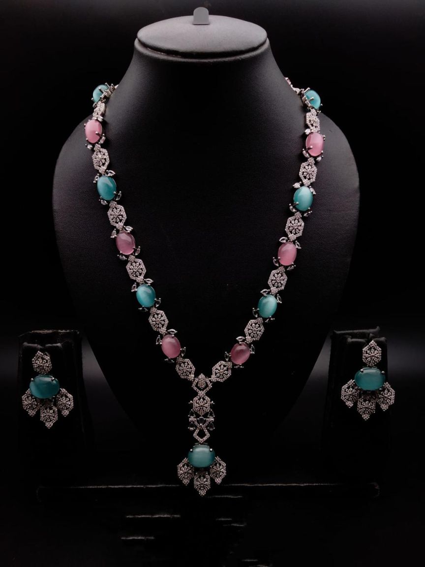 NECKLASE SET IN AD STYLE | DESIGN - 01024