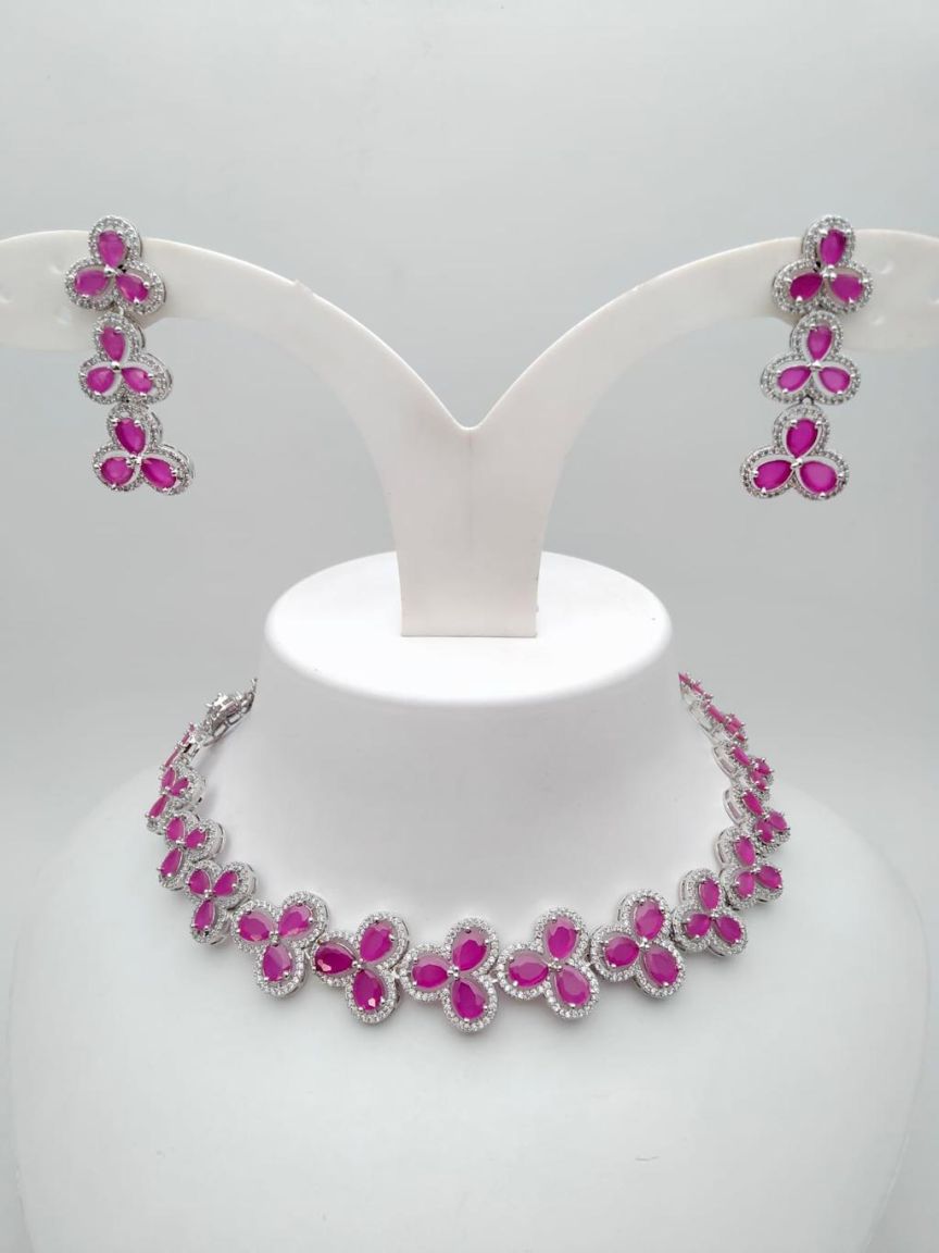 NECKLASE SET IN AD STYLE | DESIGN - 01025