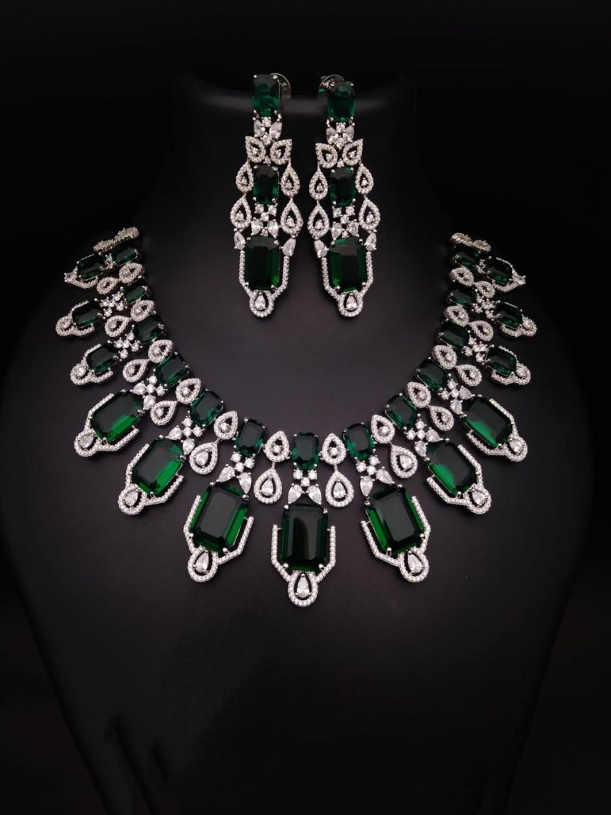 ad-necklace_set-NSAD01038GRSP