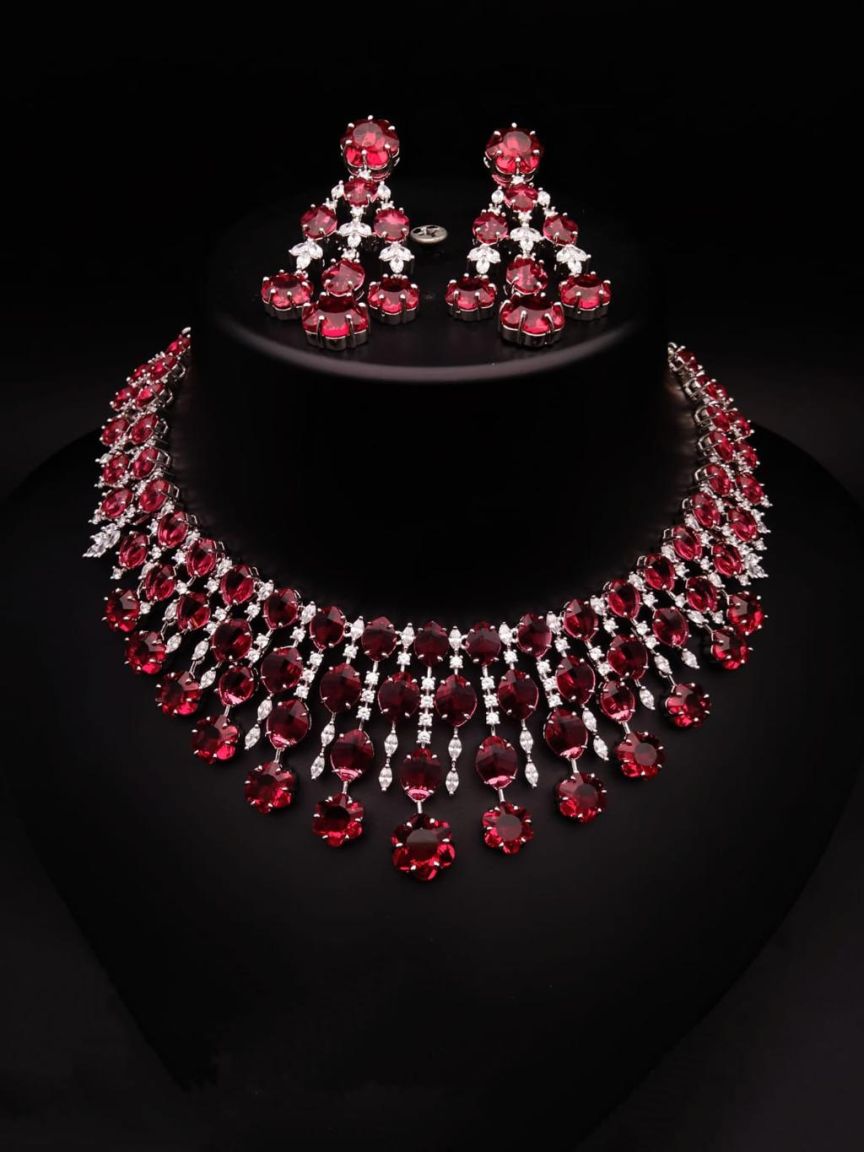 NECKLASE SET IN AD STYLE | DESIGN - 01074