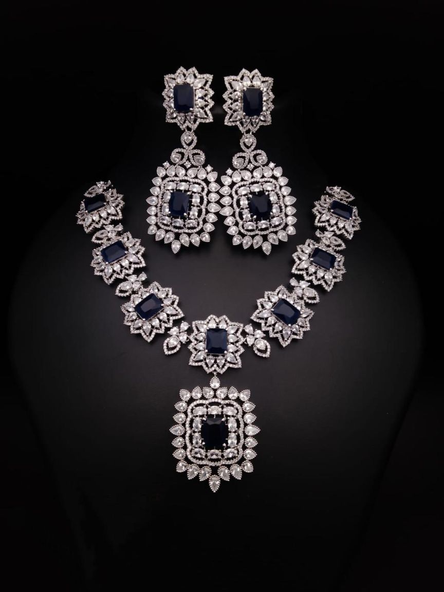 NECKLASE SET IN AD STYLE | DESIGN - 01075