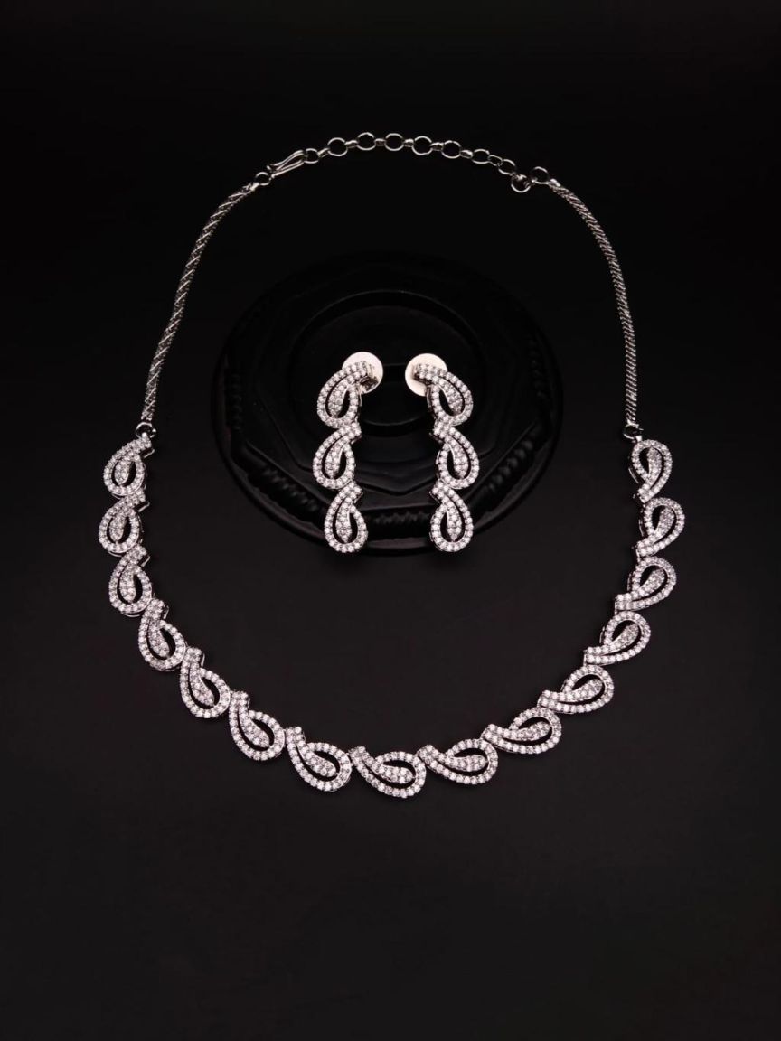 NECKLASE SET IN AD STYLE | DESIGN - 01092