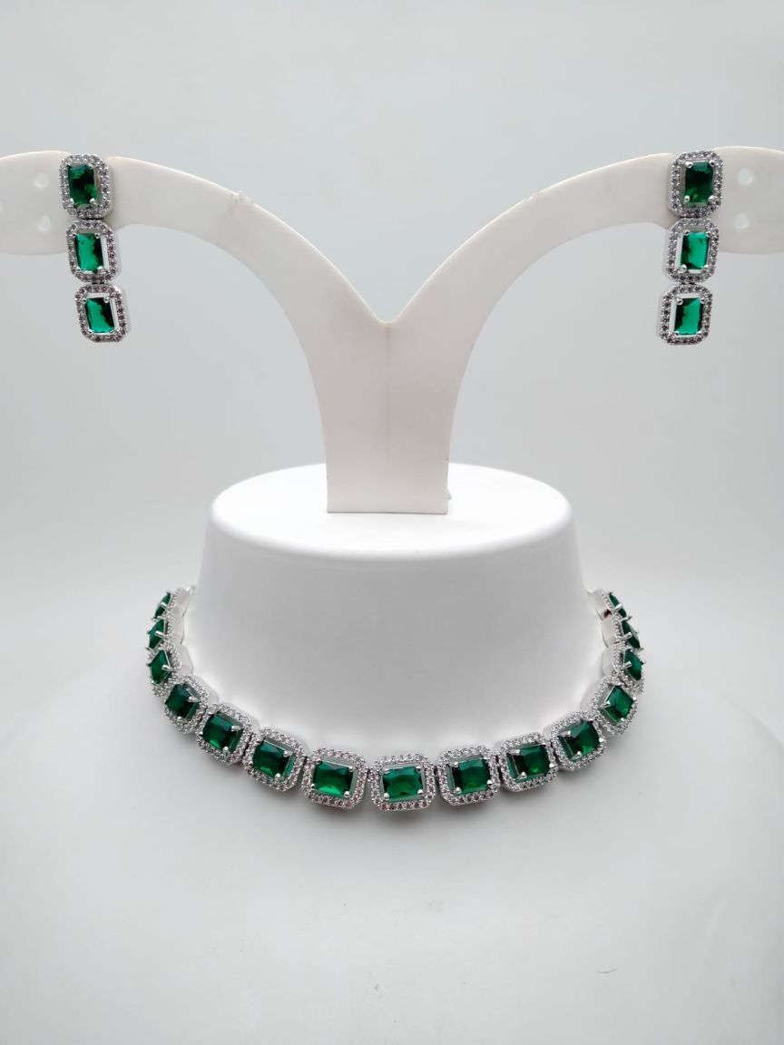 NECKLASE SET IN AD STYLE | DESIGN - 01097