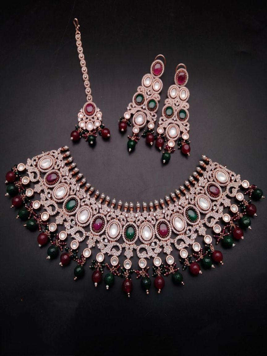 NECKLASE SET IN AD STYLE | DESIGN - 01118