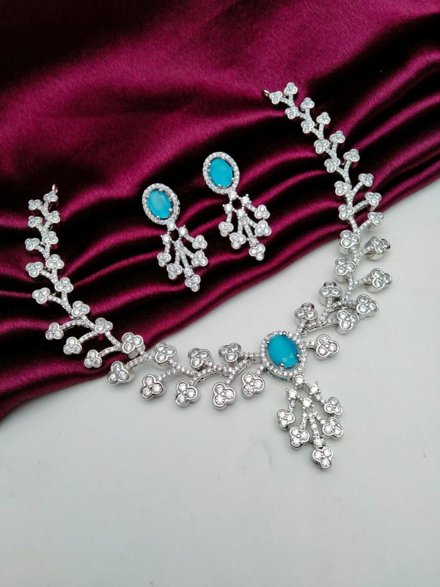 NECKLASE SET IN AD STYLE | DESIGN - 01128