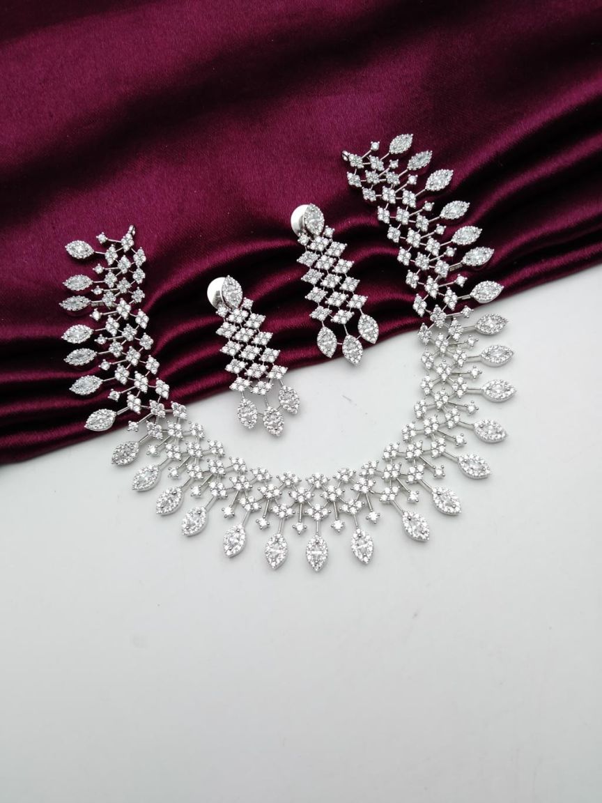 NECKLASE SET IN AD STYLE | DESIGN - 01138