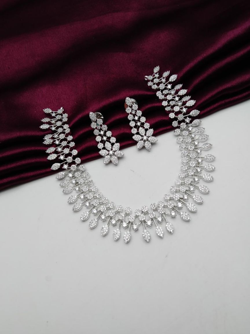 NECKLASE SET IN AD STYLE | DESIGN - 01147