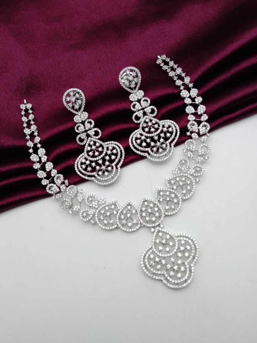 NECKLASE SET IN AD STYLE | DESIGN - 01149