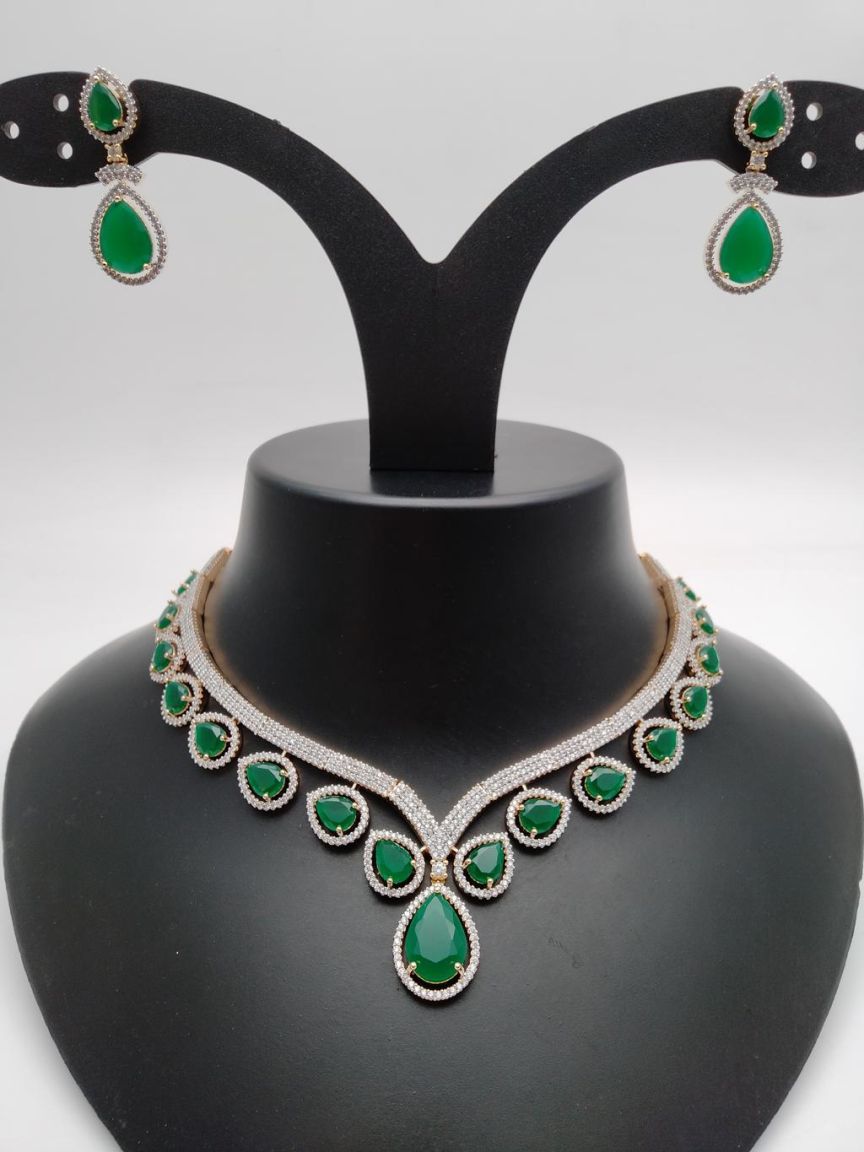 ad-necklace_set-NSAD01154GRGJ