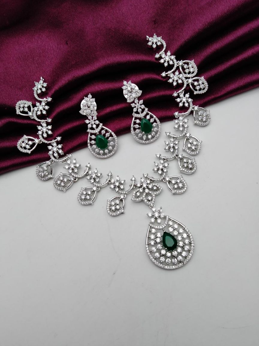 ad-necklace_set-NSAD01157GRSP