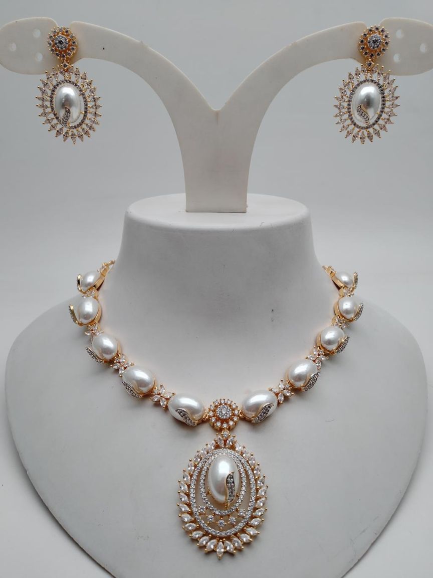 NECKLASE SET IN AD STYLE | DESIGN - 01162
