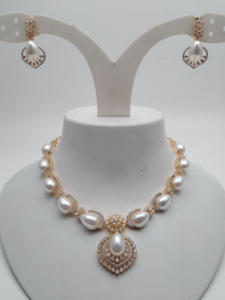 NECKLASE SET IN AD STYLE | DESIGN - 01164