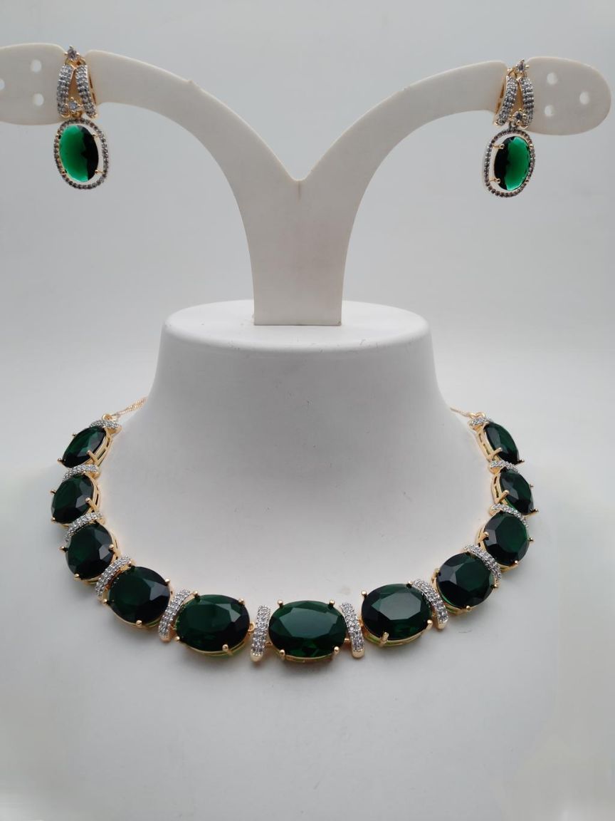 ad-necklace_set-NSAD01170GRGJ