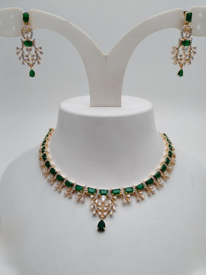 ad-necklace_set-NSAD01171GRGJ