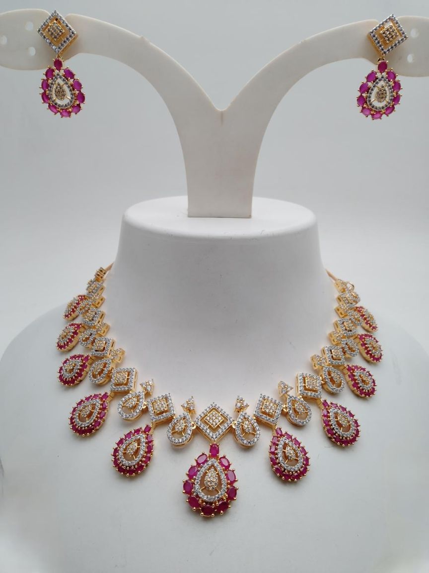 NECKLASE SET IN AD STYLE | DESIGN - 01172