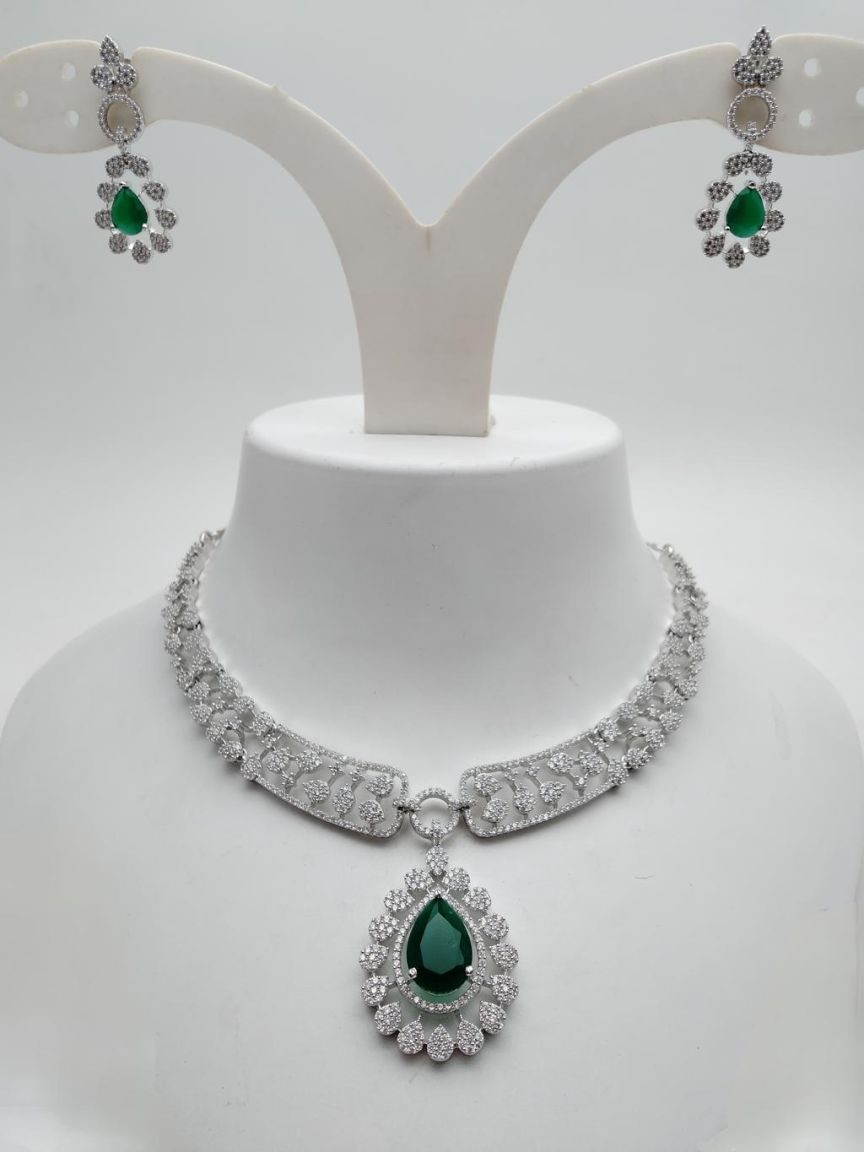 ad-necklace_set-NSAD01173GRSP