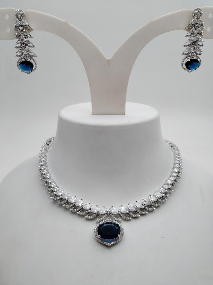 NECKLASE SET IN AD STYLE | DESIGN - 01175