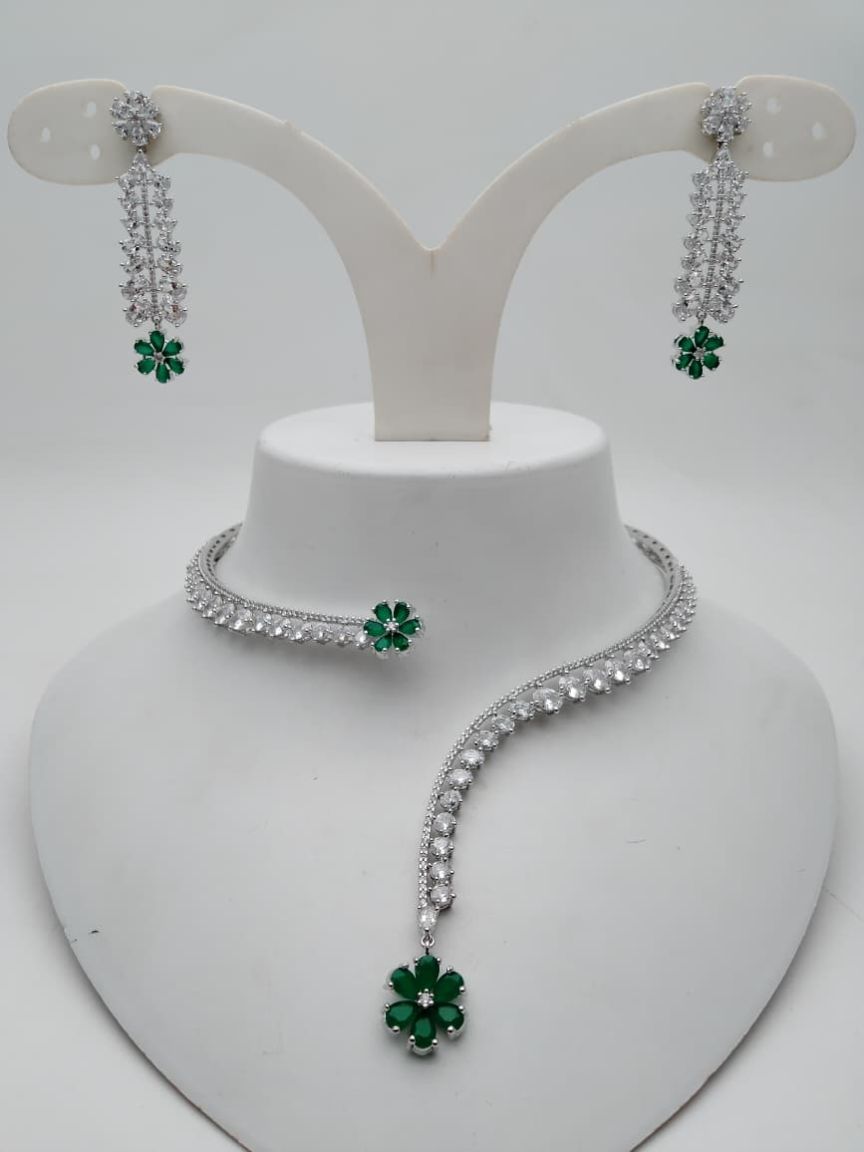 ad-necklace_set-NSAD01177GRSP