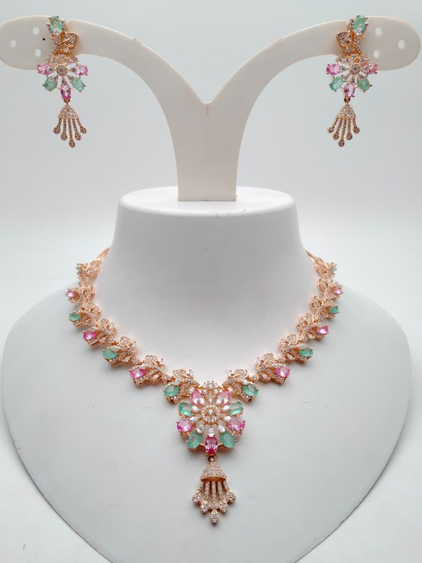 NECKLASE SET IN AD STYLE | DESIGN - 01182