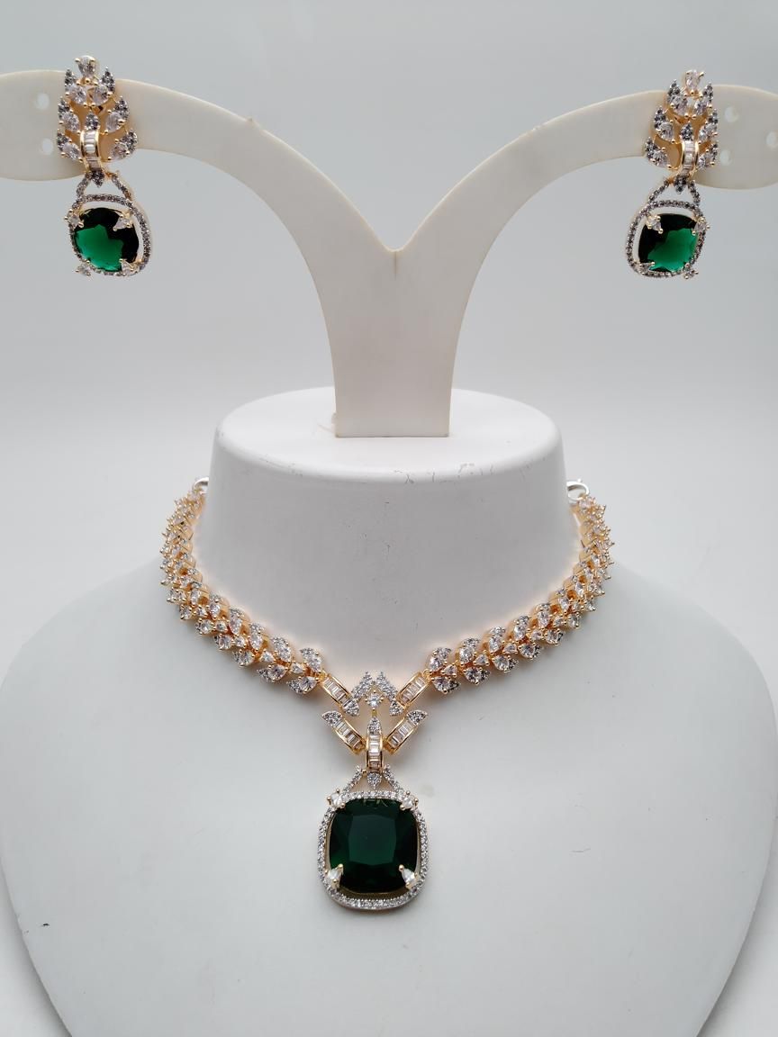 ad-necklace_set-NSAD01185GRGJ