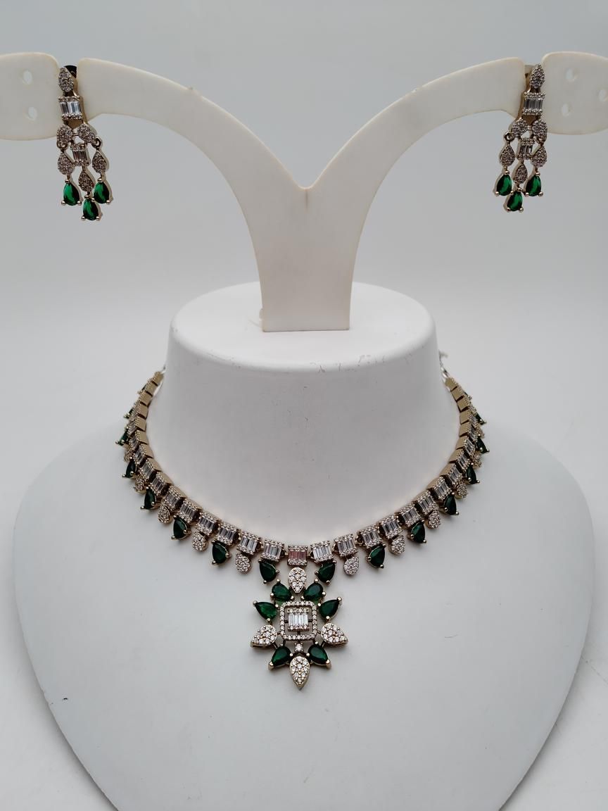 ad-necklace_set-NSAD01187GRMH