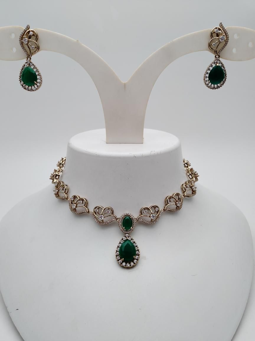 ad-necklace_set-NSAD01189GRMH