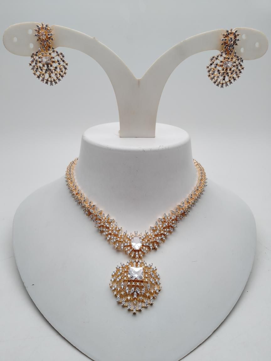 NECKLASE SET IN AD STYLE | DESIGN - 01190