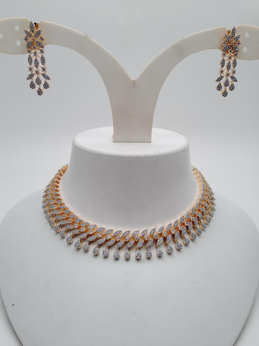 NECKLASE SET IN AD STYLE | DESIGN - 01191