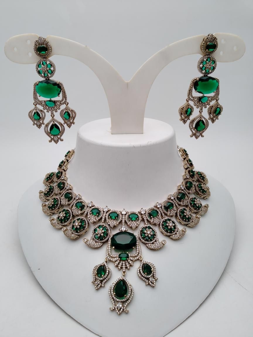 ad-necklace_set-NSAD01199GRMH