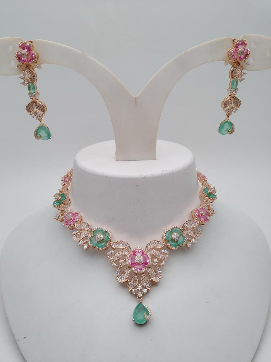 NECKLASE SET IN AD STYLE | DESIGN - 01204