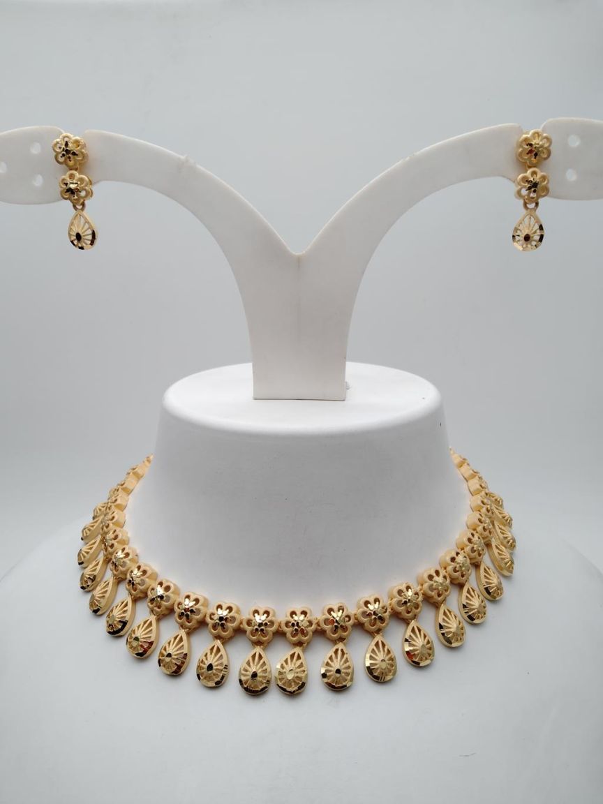 NECKLASE SET IN FORMING STYLE | DESIGN - 96040