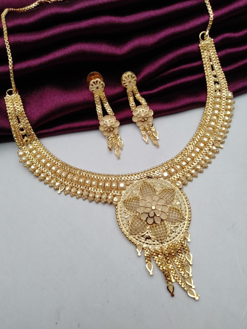 NECKLASE SET IN FORMING STYLE | DESIGN - 96063