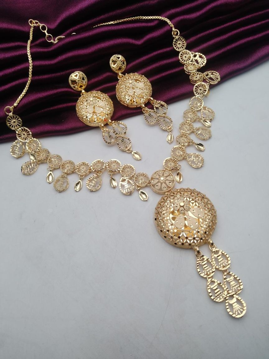 NECKLASE SET IN FORMING STYLE | DESIGN - 96070