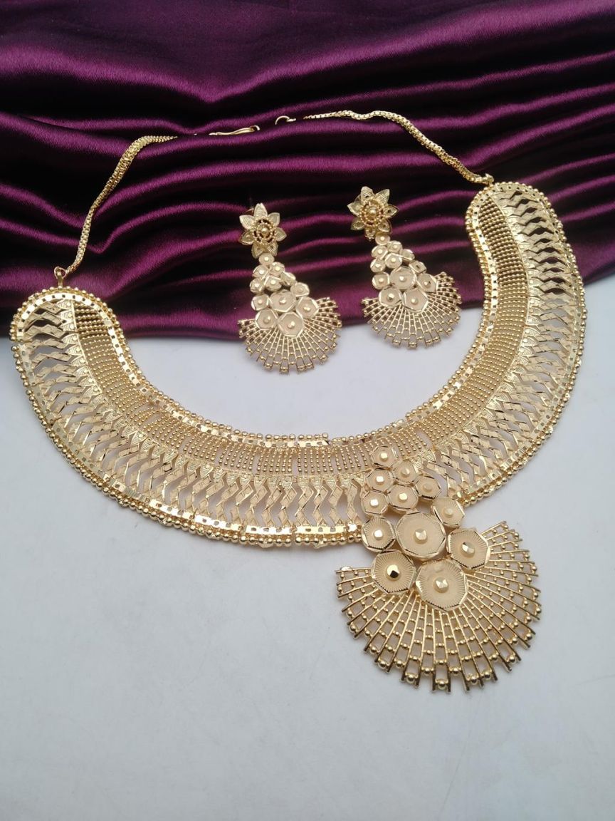 NECKLASE SET IN FORMING STYLE | DESIGN - 96074
