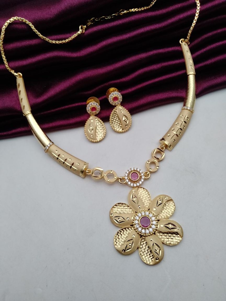 NECKLASE SET IN FORMING STYLE | DESIGN - 96089