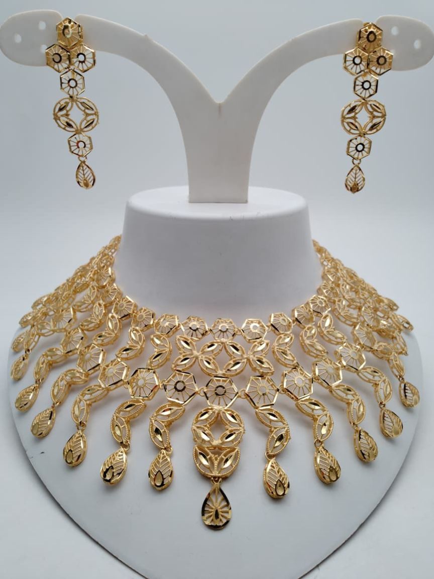 NECKLASE SET IN FORMING STYLE | DESIGN - 96221