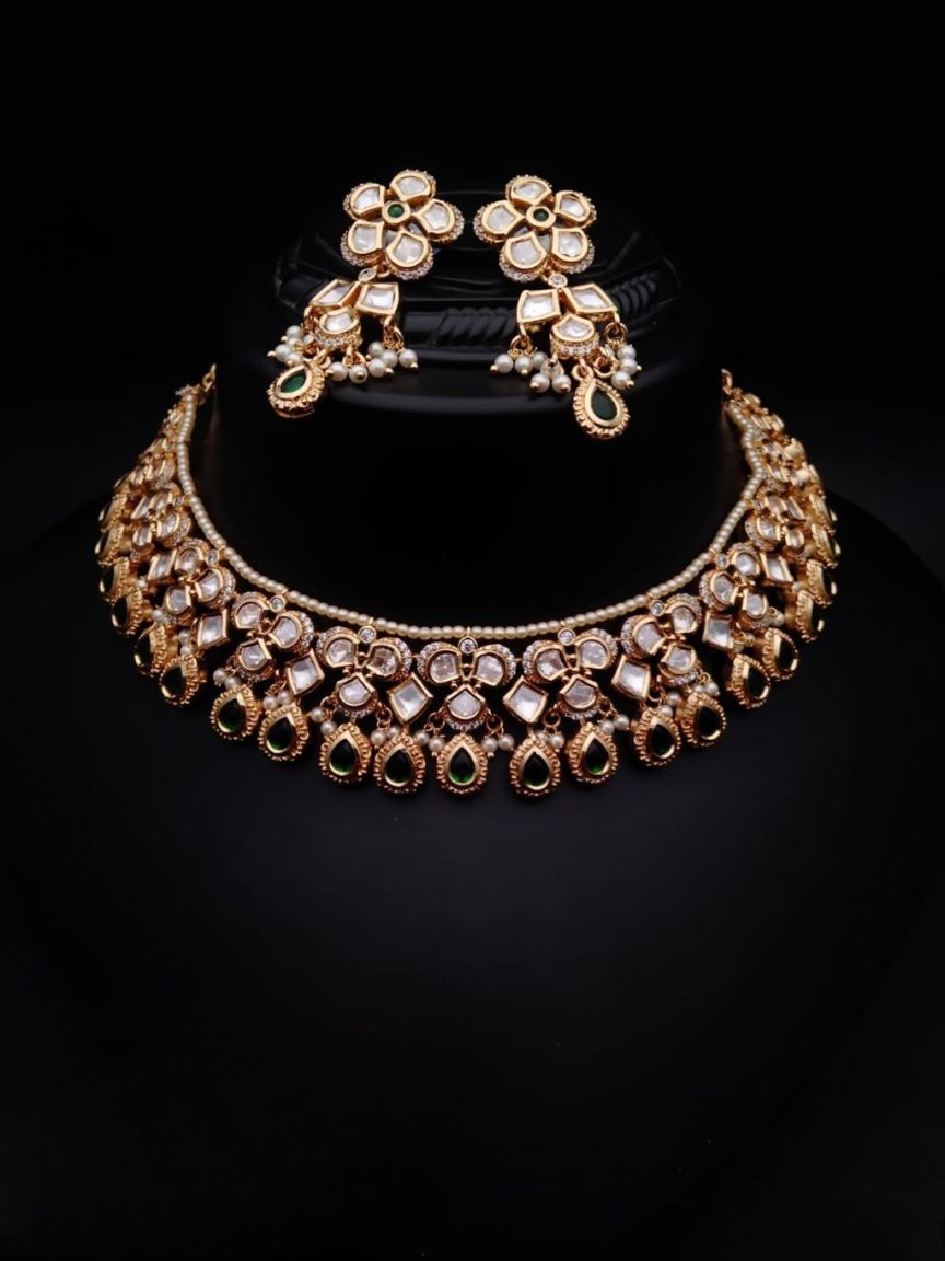 kundan-necklace_set-NSK15121GRGD