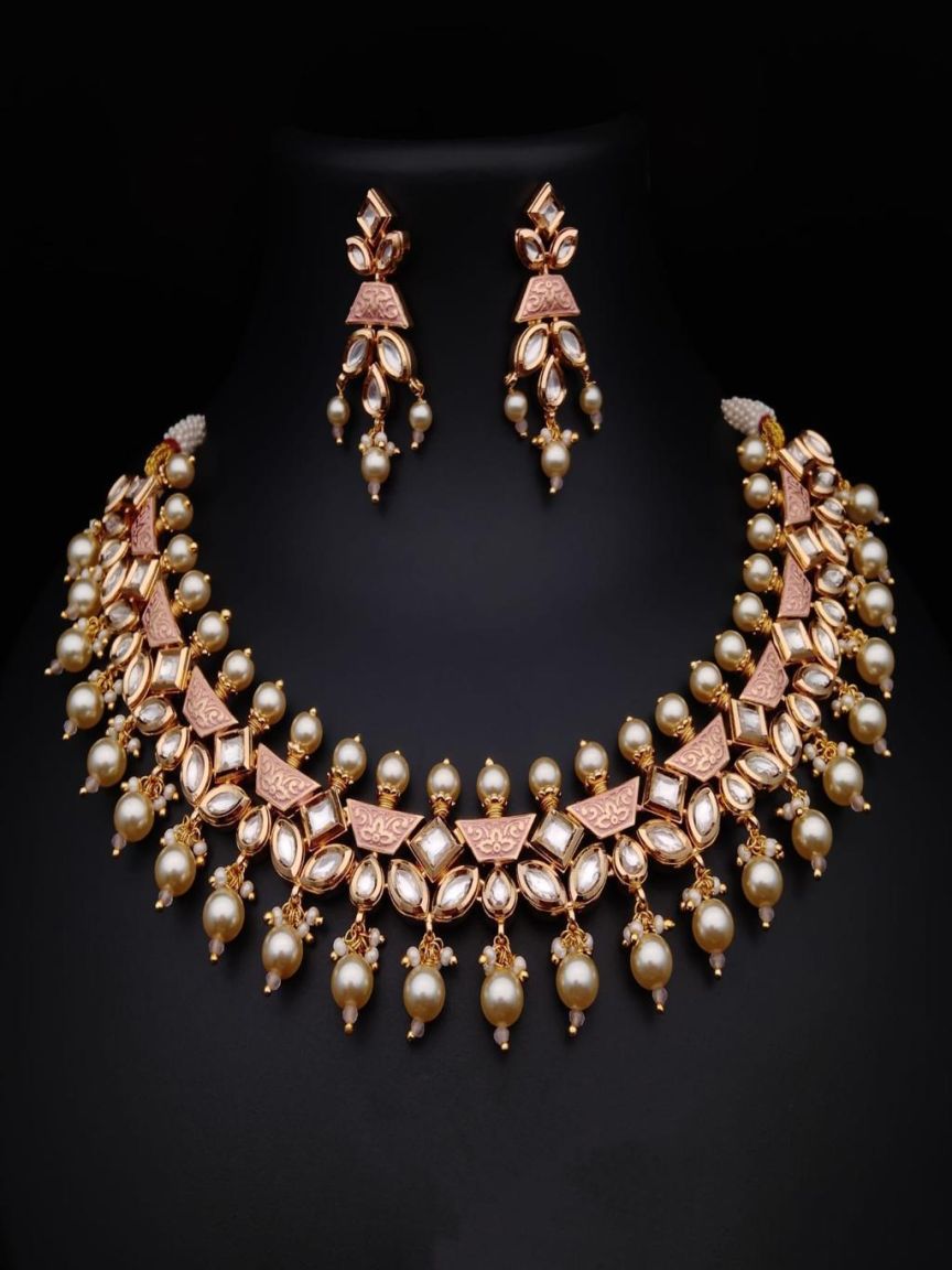 NECKLASE SET IN KUNDAN (VILANDI) STYLE | DESIGN - 15219