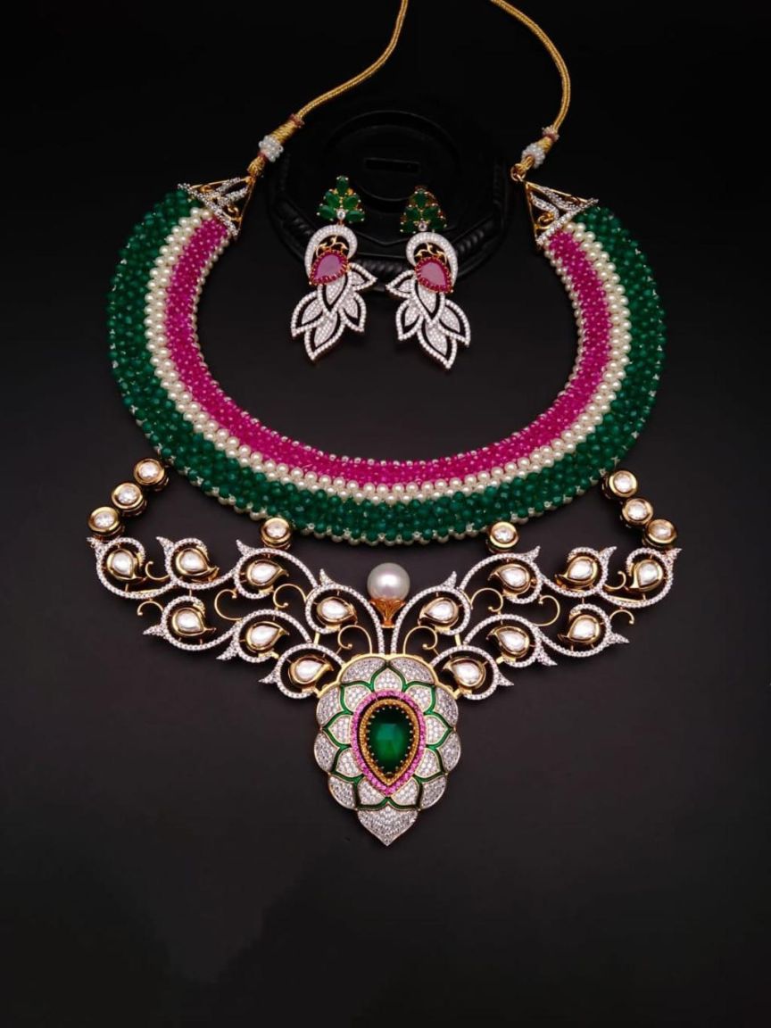 NECKLASE SET IN KUNDAN (VILANDI) STYLE | DESIGN - 15279