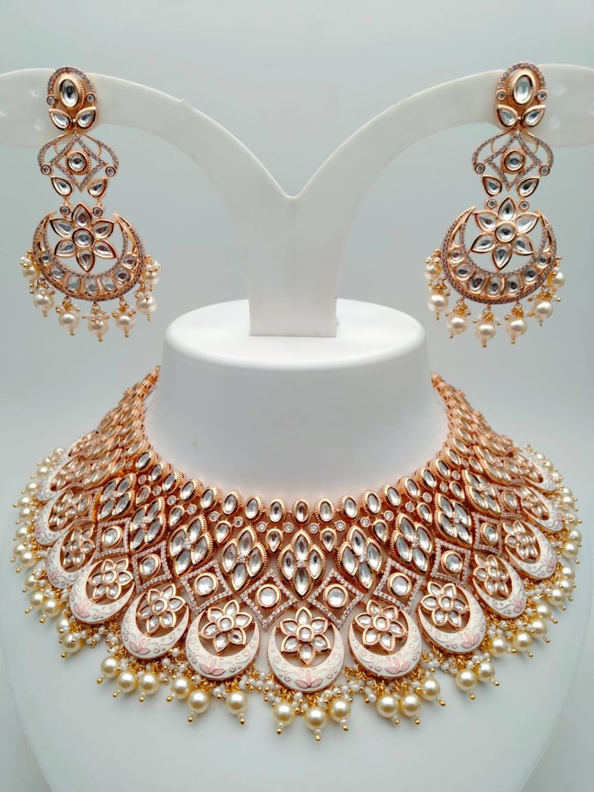 NECKLASE SET IN KUNDAN (VILANDI) STYLE | DESIGN - 15440