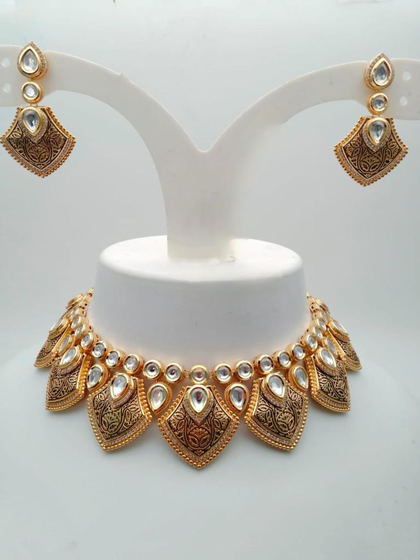 kundan-necklace_set-NSK15455WGD