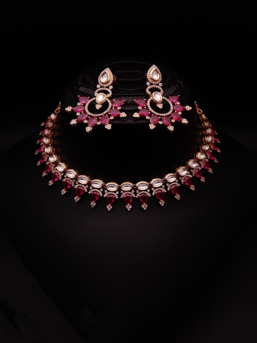NECKLASE SET IN KUNDAN (VILANDI) STYLE | DESIGN - 15485