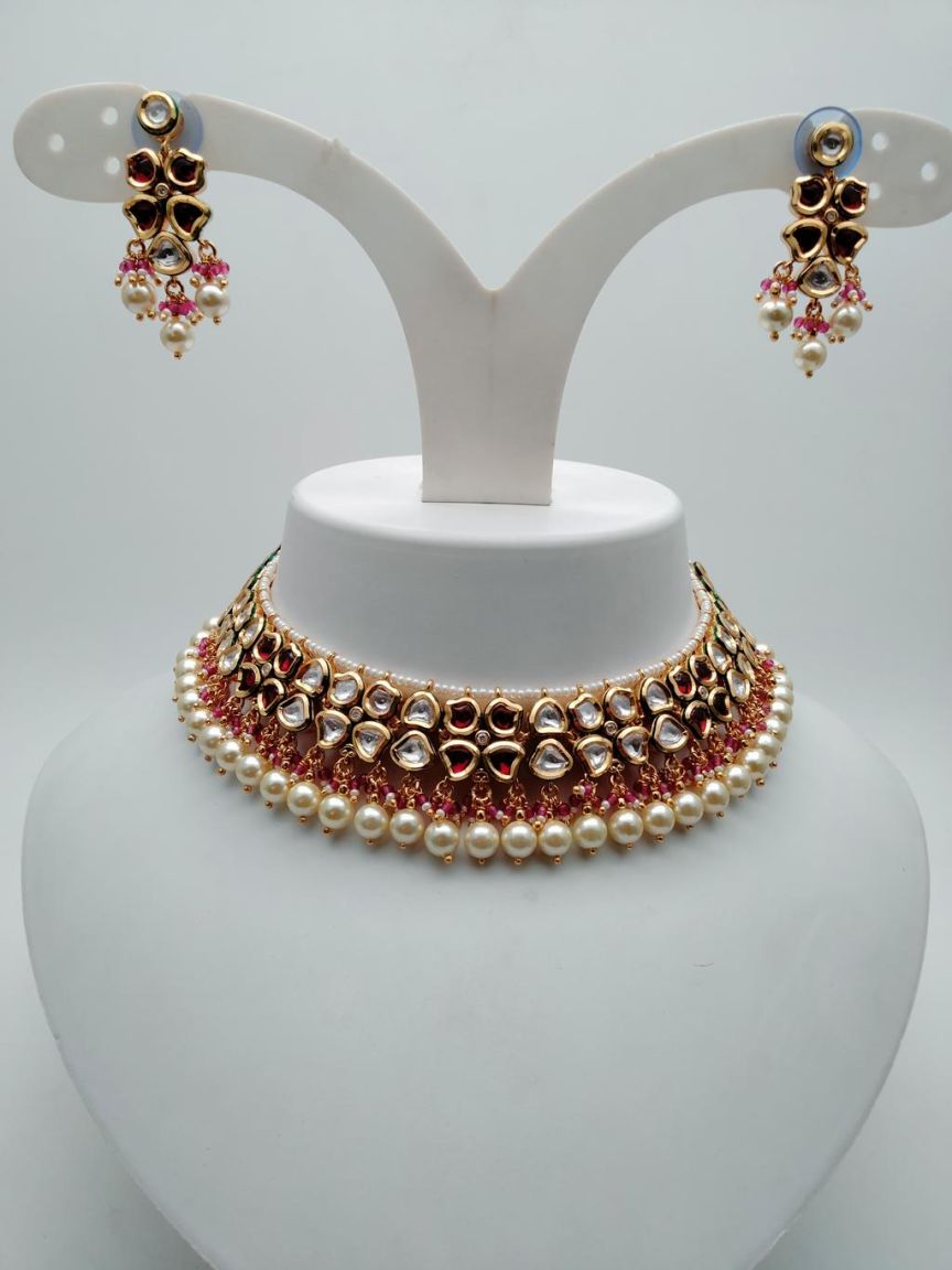 NECKLASE SET IN KUNDAN (VILANDI) STYLE | DESIGN - 15494